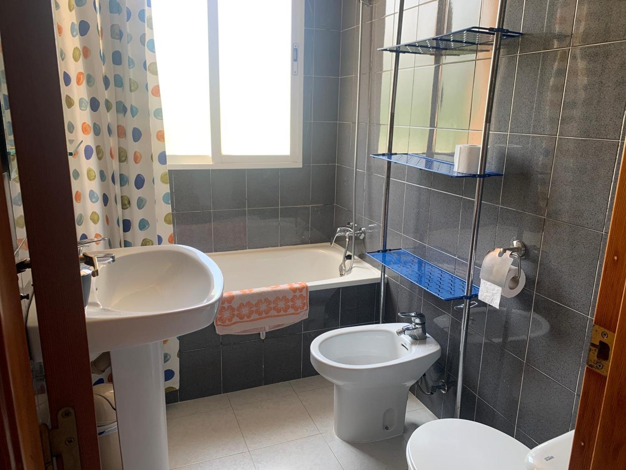 Appartamento Piso vacacional con piscina en Benicàssim Esterno foto